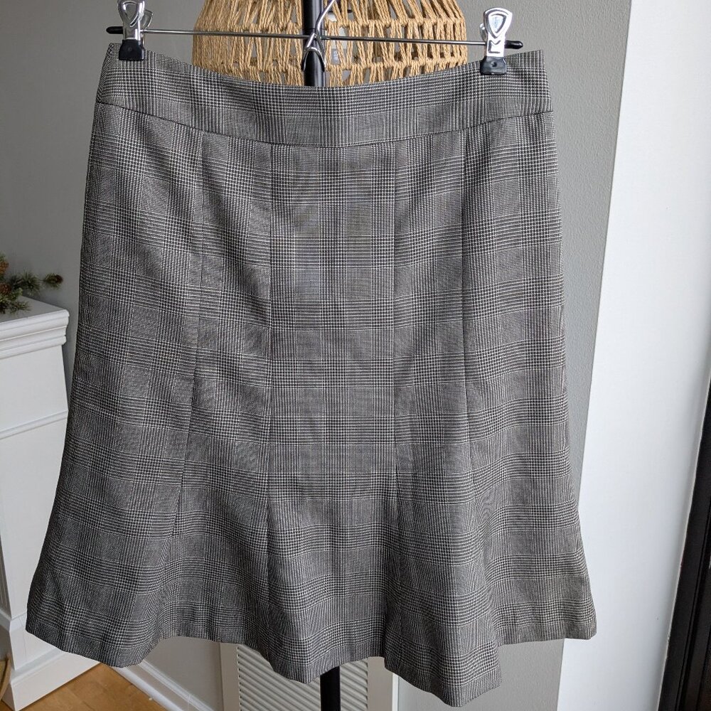 Gray Ann Taylor Skirt